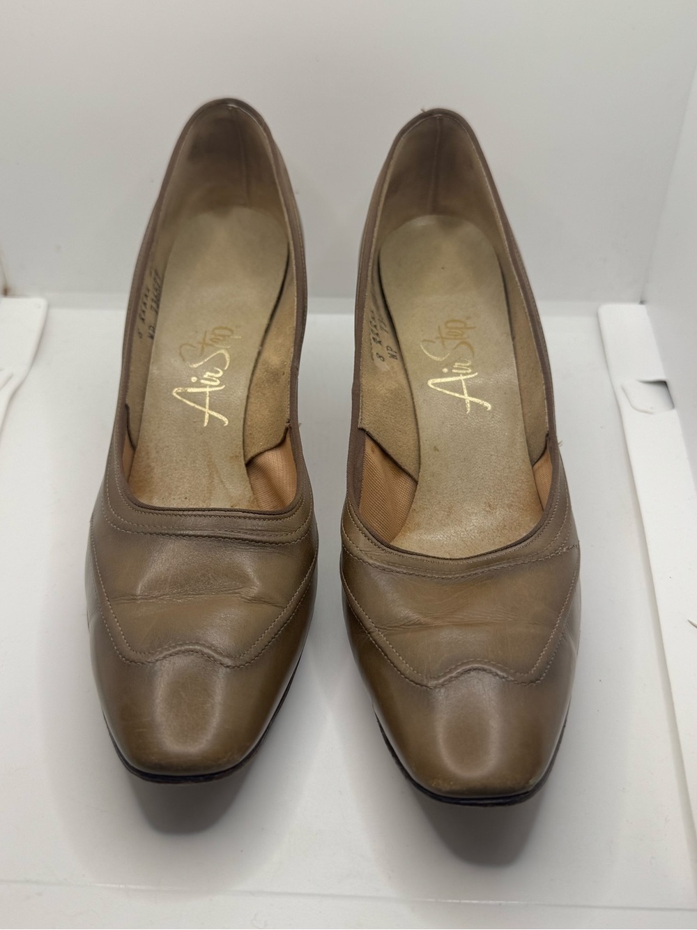 Vtg air step 2.5” heels size 8